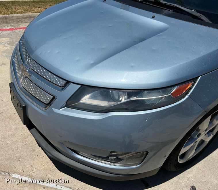 image for item LF9421 2014 Chevrolet Volt