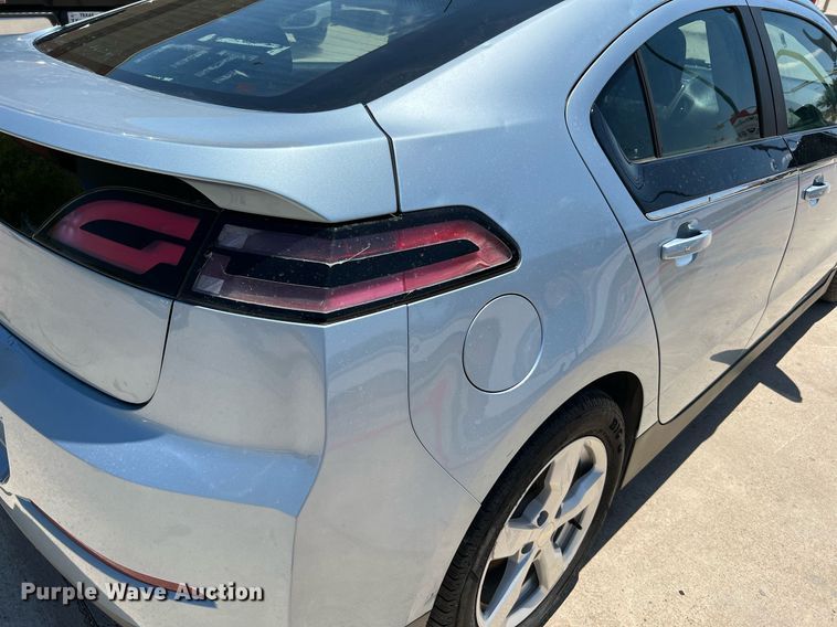 image for item LF9421 2014 Chevrolet Volt