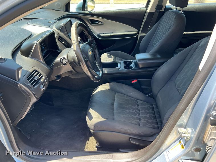 image for item LF9421 2014 Chevrolet Volt