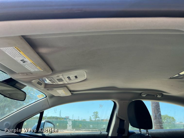 image for item LF9421 2014 Chevrolet Volt