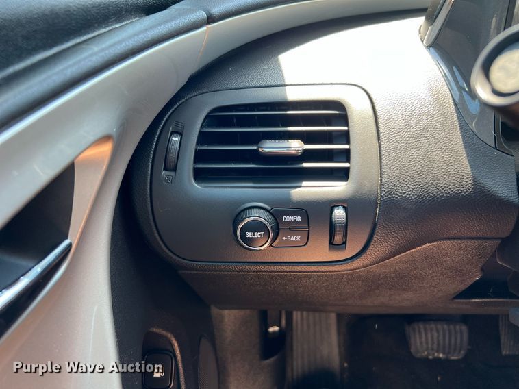 image for item LF9421 2014 Chevrolet Volt