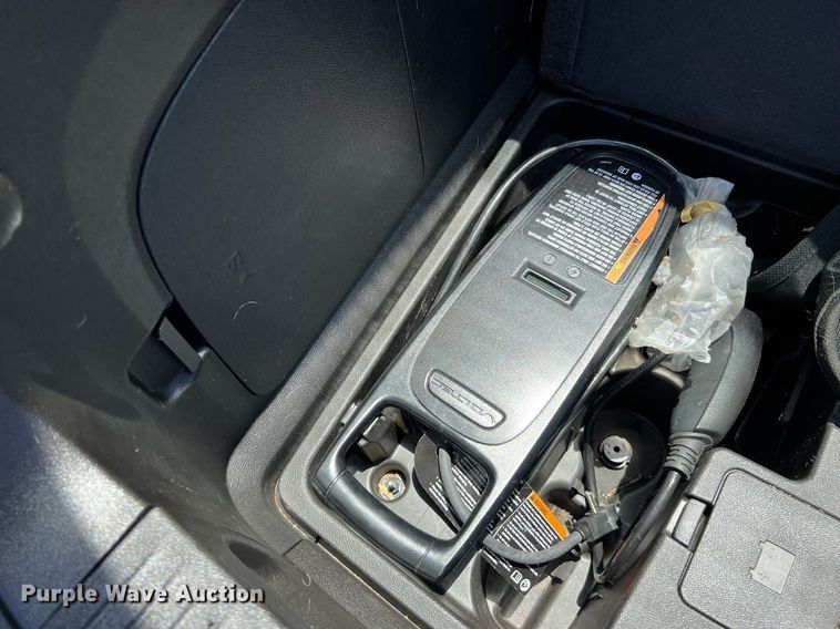 image for item LF9421 2014 Chevrolet Volt