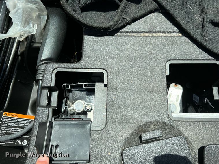 image for item LF9421 2014 Chevrolet Volt