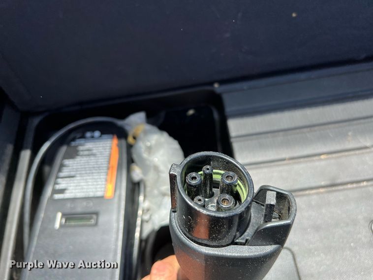 image for item LF9421 2014 Chevrolet Volt