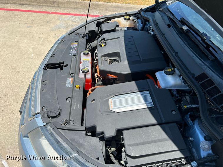 image for item LF9421 2014 Chevrolet Volt