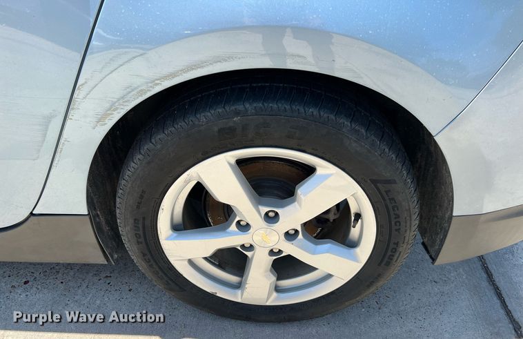 image for item LF9421 2014 Chevrolet Volt