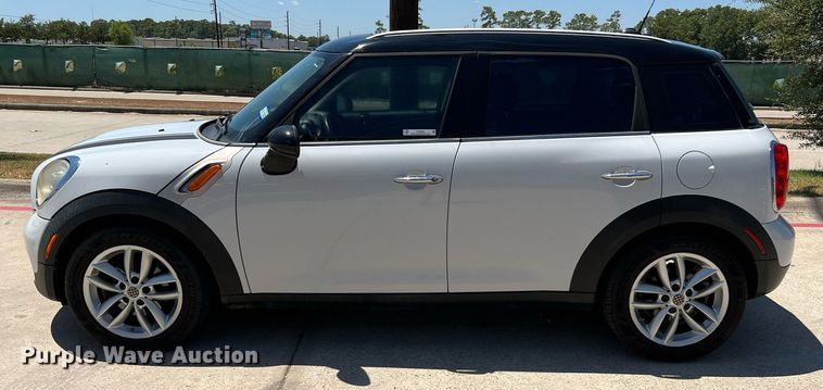 image for item LF9422 2011 Mini Cooper