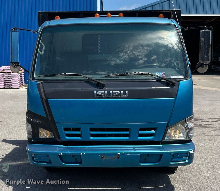 image for item LJ9785 2007 Isuzu NPR  dump flatbed truck