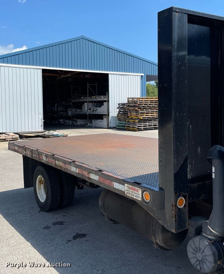 image for item LJ9785 2007 Isuzu NPR  dump flatbed truck