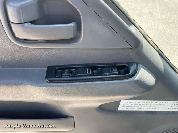 image for item LJ9785 2007 Isuzu NPR  dump flatbed truck