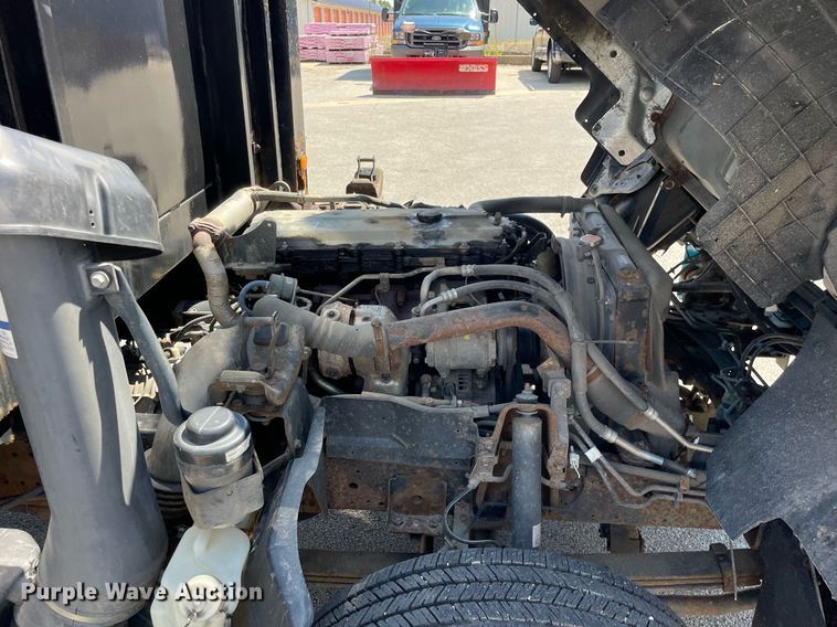 image for item LJ9785 2007 Isuzu NPR  dump flatbed truck