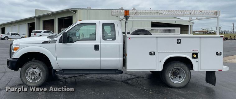 image for item LJ9787 2014 Ford F350 Super Duty XL  SuperCab utility bed pickup truck