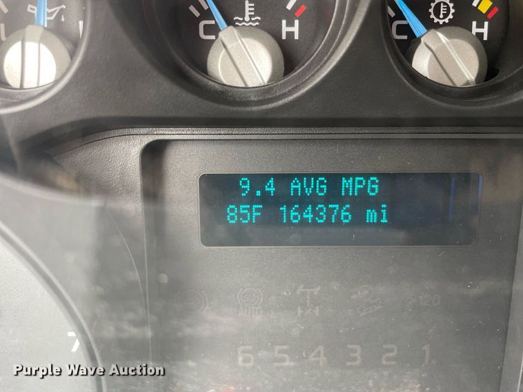 image for item LJ9787 2014 Ford F350 Super Duty XL  SuperCab utility bed pickup truck