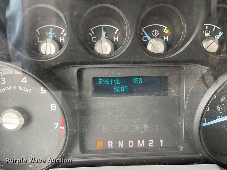 image for item LJ9787 2014 Ford F350 Super Duty XL  SuperCab utility bed pickup truck