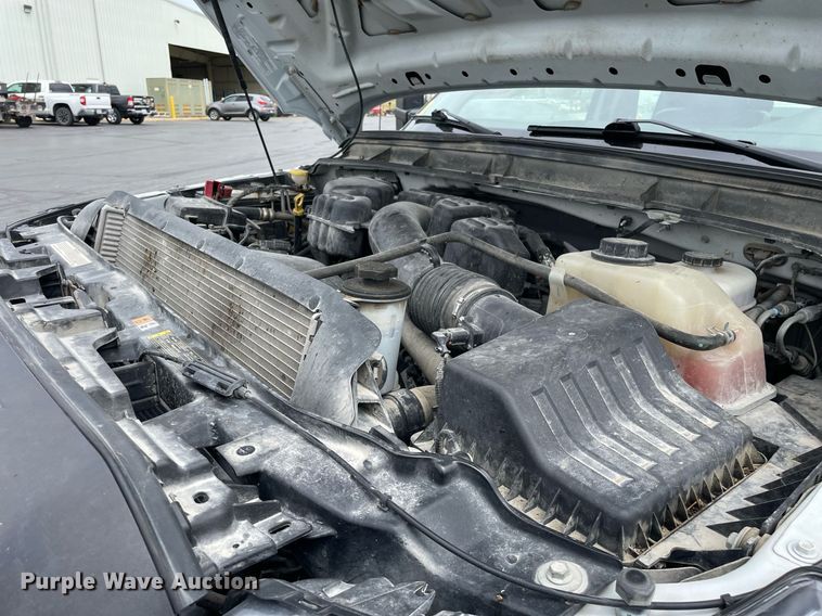 image for item LJ9787 2014 Ford F350 Super Duty XL  SuperCab utility bed pickup truck