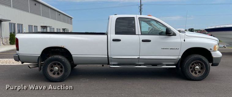 image for item LJ9788 2004 Dodge Ram 3500HD Laramie  Quad Cab pickup truck