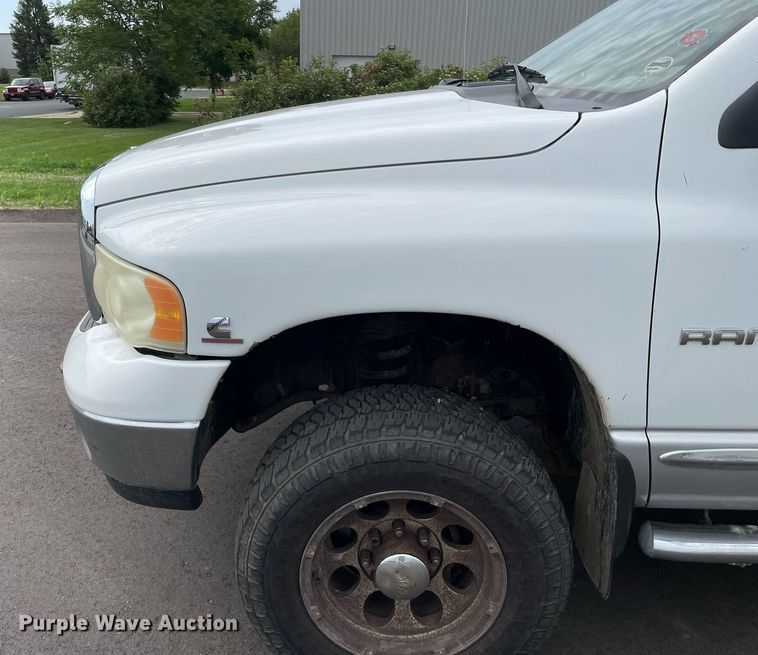 image for item LJ9788 2004 Dodge Ram 3500HD Laramie  Quad Cab pickup truck