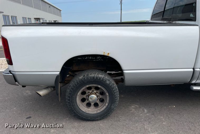 image for item LJ9788 2004 Dodge Ram 3500HD Laramie  Quad Cab pickup truck