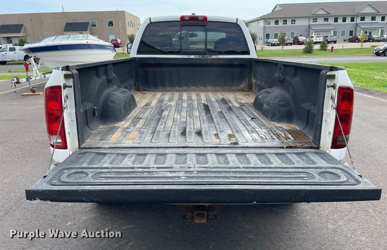 image for item LJ9788 2004 Dodge Ram 3500HD Laramie  Quad Cab pickup truck