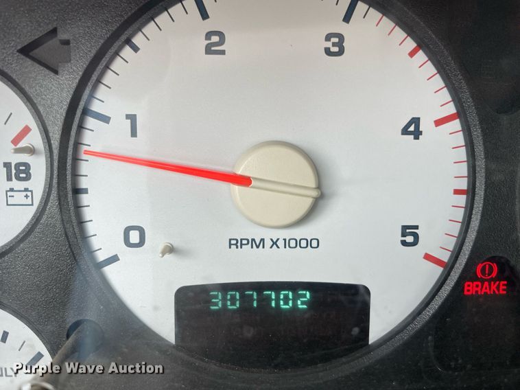 image for item LJ9788 2004 Dodge Ram 3500HD Laramie  Quad Cab pickup truck