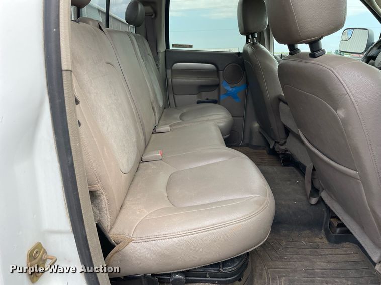 image for item LJ9788 2004 Dodge Ram 3500HD Laramie  Quad Cab pickup truck