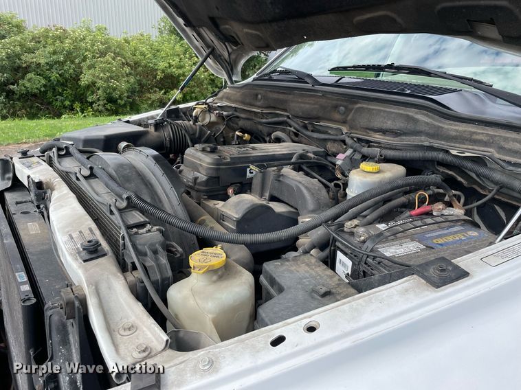 image for item LJ9788 2004 Dodge Ram 3500HD Laramie  Quad Cab pickup truck