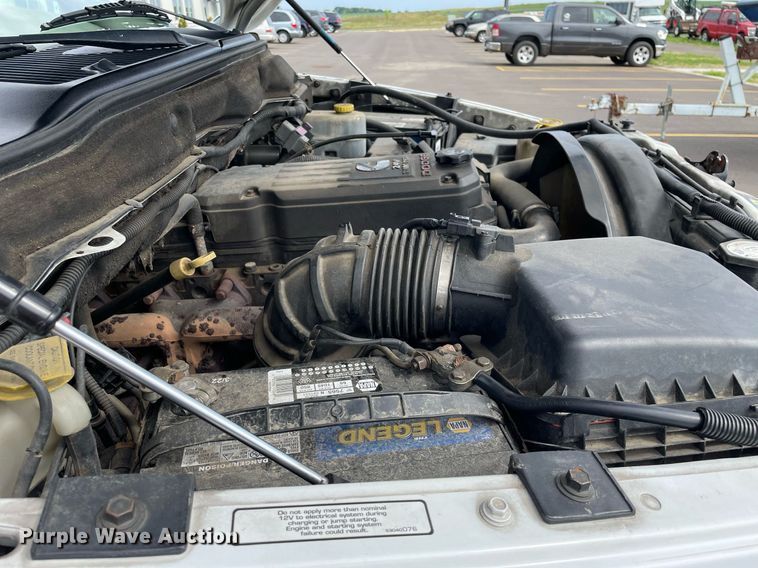 image for item LJ9788 2004 Dodge Ram 3500HD Laramie  Quad Cab pickup truck