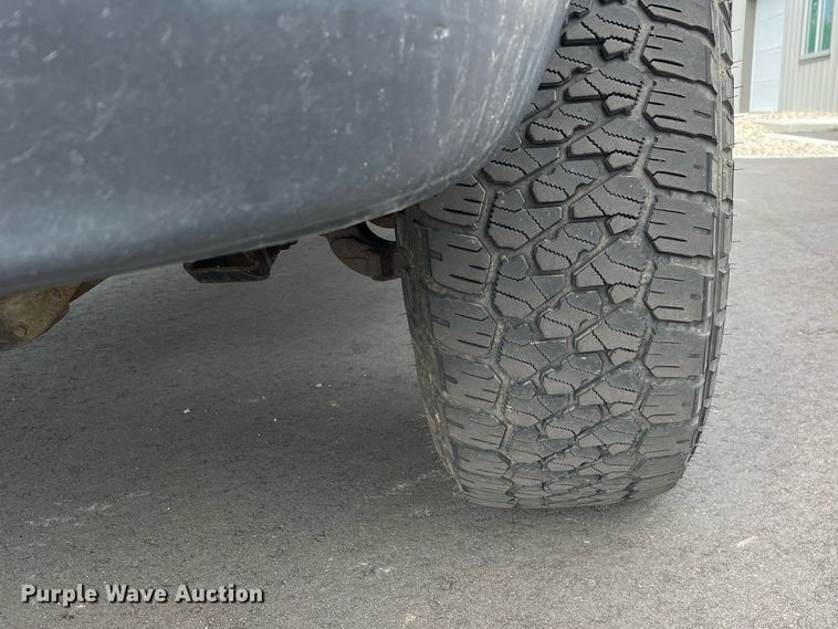 image for item LJ9788 2004 Dodge Ram 3500HD Laramie  Quad Cab pickup truck