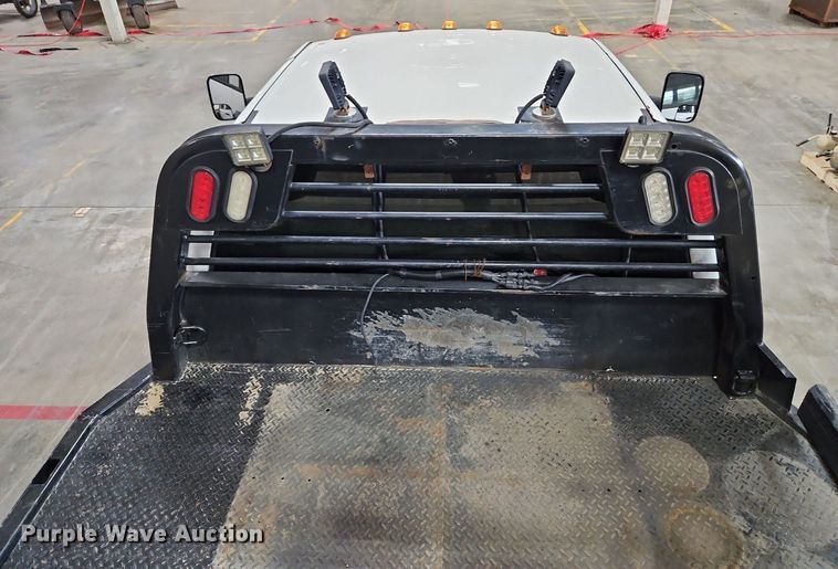 image for item LM9073 2006 Dodge Ram 3500  Crew Cab flatbed pickup truck