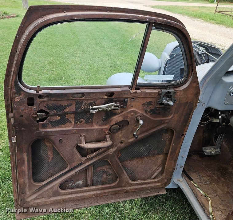 image for item LM9100 1937 Chevrolet  coupe