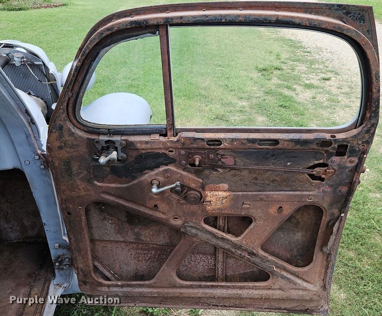 image for item LM9100 1937 Chevrolet  coupe