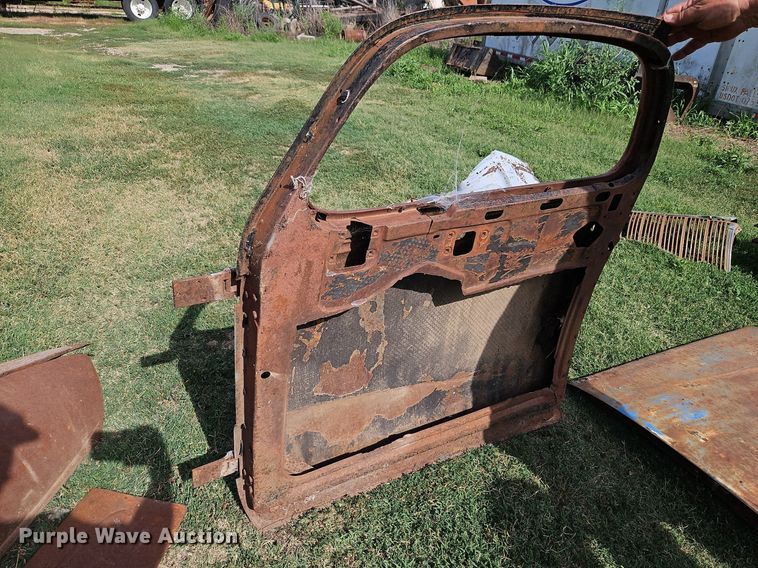 image for item LM9100 1937 Chevrolet  coupe