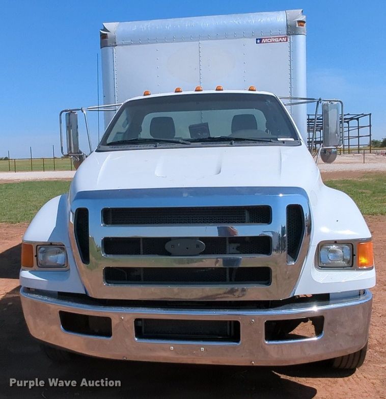 image for item LM9889 2013 Ford F650 Super Duty  box truck