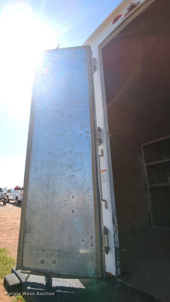 image for item LM9889 2013 Ford F650 Super Duty  box truck