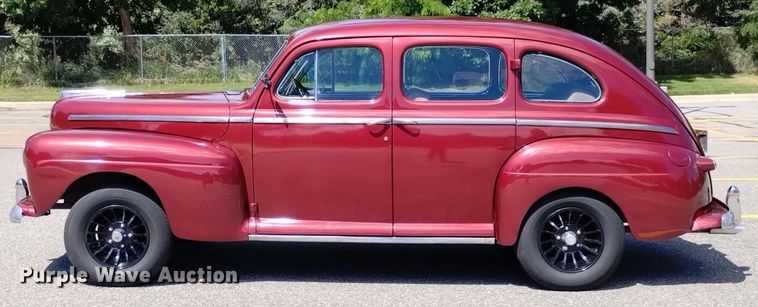 image for item LP9654 1947 Ford Super Deluxe  sedan