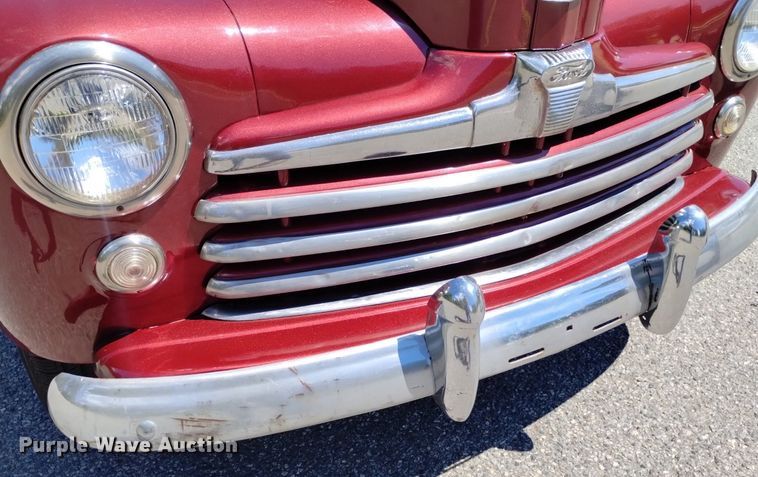 image for item LP9654 1947 Ford Super Deluxe  sedan