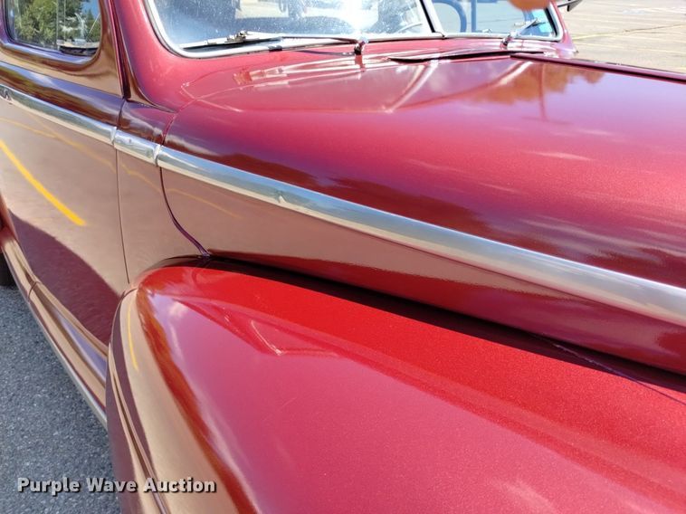 image for item LP9654 1947 Ford Super Deluxe  sedan