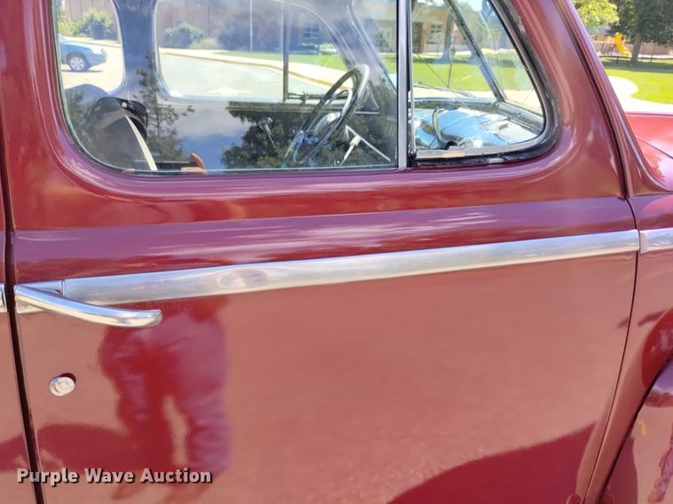 image for item LP9654 1947 Ford Super Deluxe  sedan