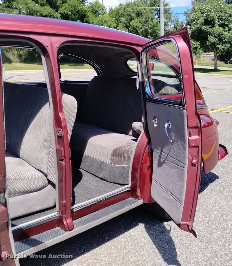 image for item LP9654 1947 Ford Super Deluxe  sedan