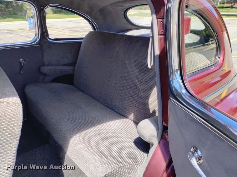 image for item LP9654 1947 Ford Super Deluxe  sedan