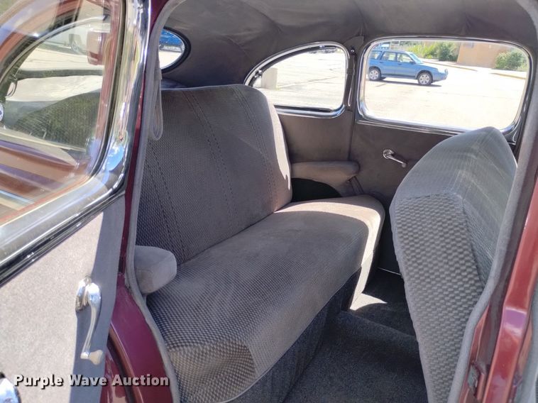 image for item LP9654 1947 Ford Super Deluxe  sedan