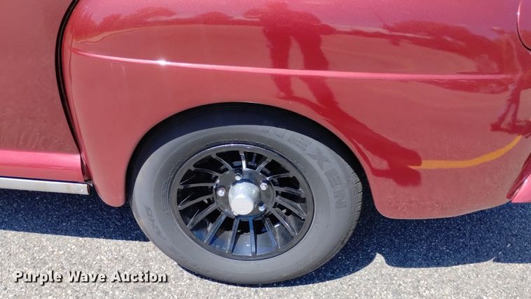 image for item LP9654 1947 Ford Super Deluxe  sedan