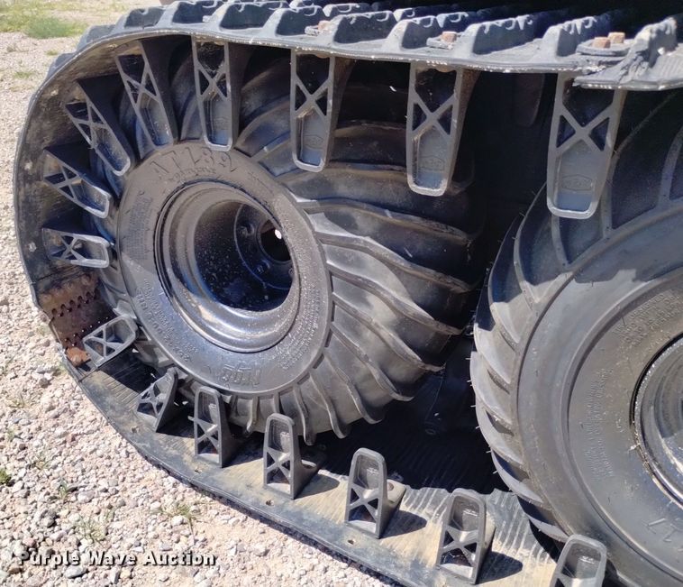 image for item LP9659 2013 Argo 750HDi  utility vehicle