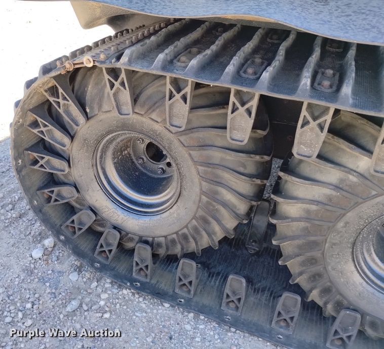 image for item LP9659 2013 Argo 750HDi  utility vehicle