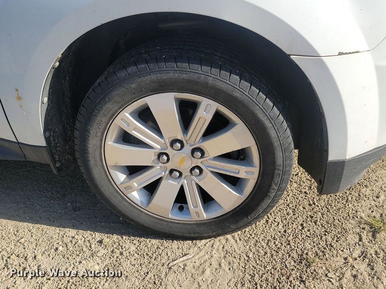 image for item LQ9051 2011 Chevrolet Equinox LTZ  SUV