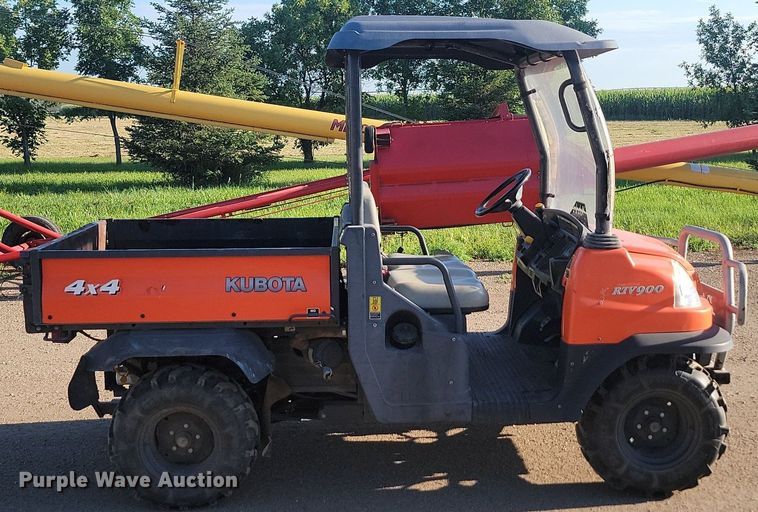 image for item LQ9052 2010 Kubota RTV 900  utility vehicle
