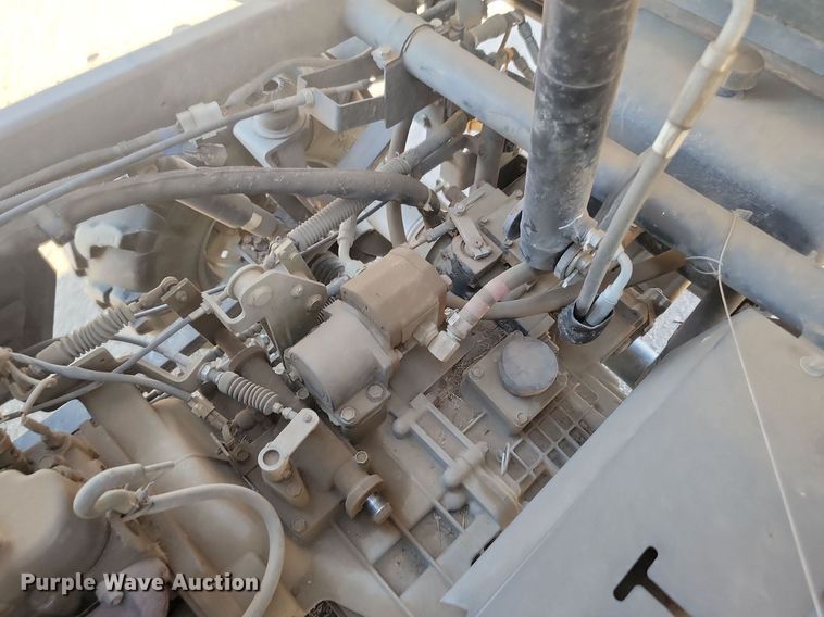 image for item LQ9052 2010 Kubota RTV 900  utility vehicle