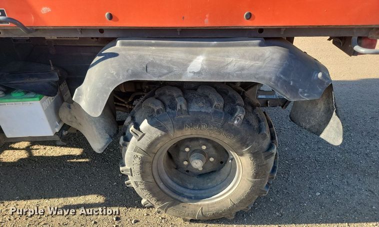 image for item LQ9052 2010 Kubota RTV 900  utility vehicle