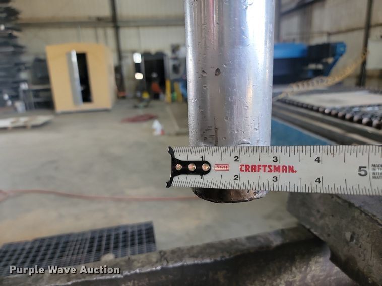 image for item LQ9055 Hydraulic press