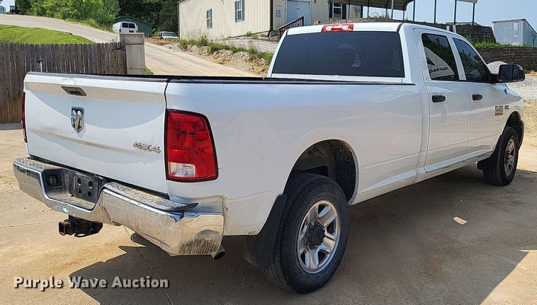 image for item LR9275 2013 Dodge Ram 2500HD  Crew Cab pickup truck